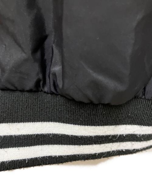 CDG（シーディージー）CDG (シーディージー) バックロゴナイロンスタジャン ブラック サイズ:Lの古着・服飾アイテム