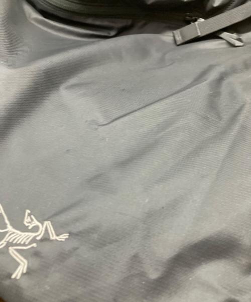 ARC'TERYX（アークテリクス）ARC'TERYX (アークテリクス) ヒリアド１２Ｌトート ブラックの古着・服飾アイテム