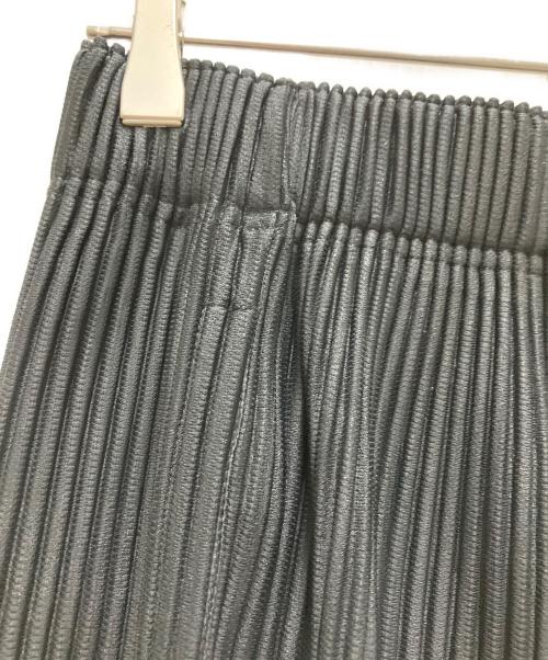 HOMME PLISSE ISSEY MIYAKE（オム プリッセ イッセイ ミヤケ）HOMME PLISSE ISSEY MIYAKE (オム プリッセ イッセイ ミヤケ) プリーツパンツ ブラック サイズ:1の古着・服飾アイテム