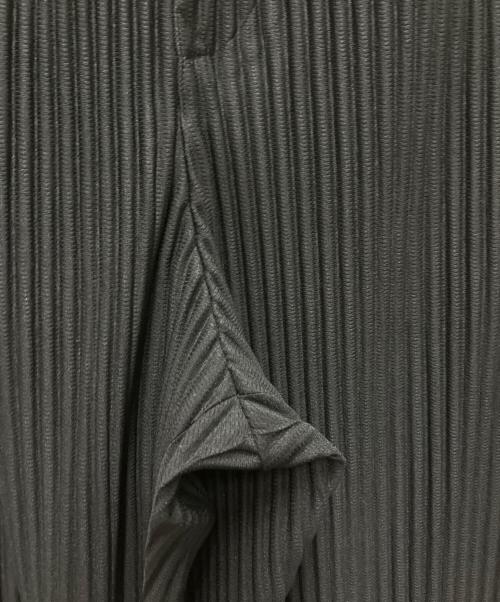 HOMME PLISSE ISSEY MIYAKE（オム プリッセ イッセイ ミヤケ）HOMME PLISSE ISSEY MIYAKE (オム プリッセ イッセイ ミヤケ) プリーツパンツ ブラック サイズ:1の古着・服飾アイテム