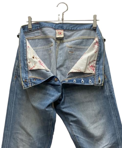 TRUE RELIGION（トゥルー レリジョン）TRUE RELIGION (トゥルー レリジョン) ブーツカットデニムパンツ ブルー サイズ:32の古着・服飾アイテム