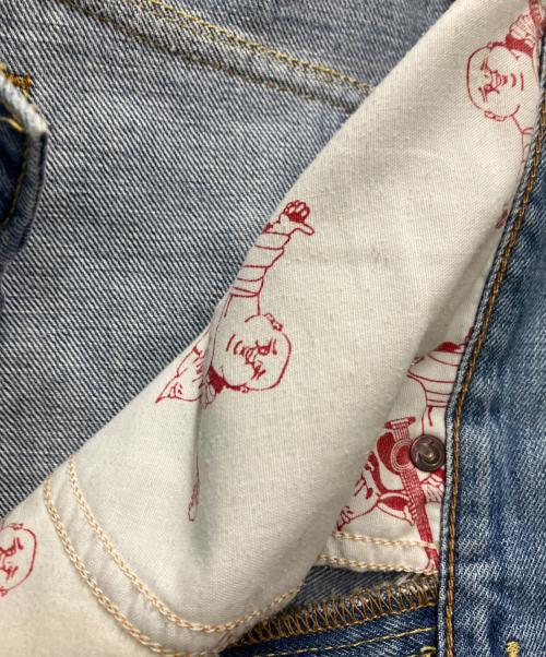 TRUE RELIGION（トゥルー レリジョン）TRUE RELIGION (トゥルー レリジョン) ブーツカットデニムパンツ ブルー サイズ:32の古着・服飾アイテム