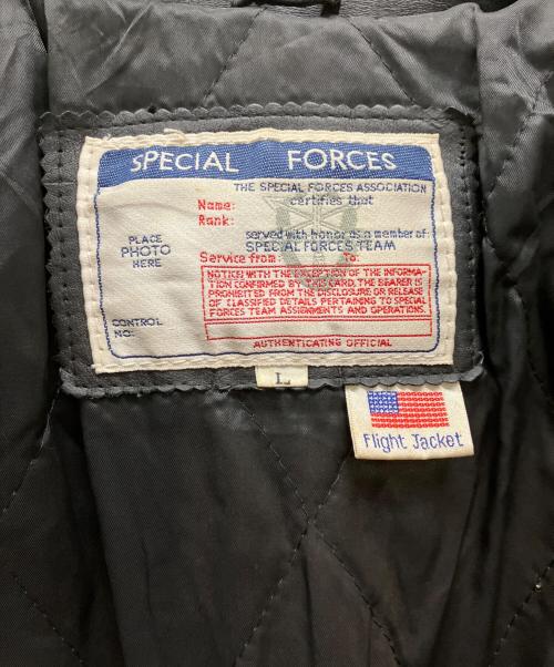 SPECIAL FORCES（スペシャル・フォーセス）SPECIAL FORCES (スペシャル・フォーセス) フライトジャケット レッド×ブラック サイズ:Lの古着・服飾アイテム