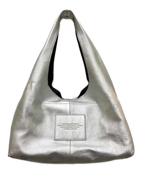 MARC JACOBS（マークジェイコブス）MARC JACOBS (マークジェイコブス) The Metallic Sack Bag シルバーの古着・服飾アイテム