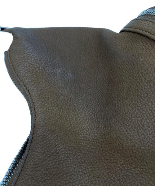 osoi（オソイ）OSOI (オソイ) CARGO HOBO LARGE ブラウンの古着・服飾アイテム