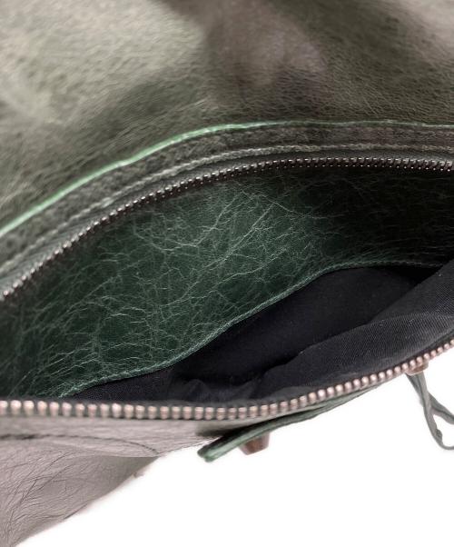 BALENCIAGA（バレンシアガ）BALENCIAGA (バレンシアガ) ザ・メンズバサス ショルダーバッグ グリーンの古着・服飾アイテム