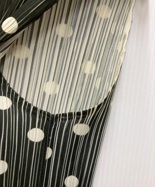 PLEATS PLEASE（プリーツプリーズ）PLEATS PLEASE (プリーツプリーズ) ドットプリーツノースリーブワンピース グリーン サイズ:3の古着・服飾アイテム