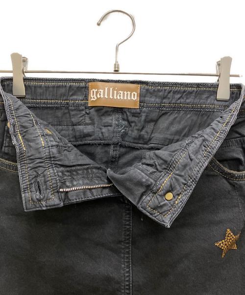GALLIANO（ガリアーノ）GALLIANO (ガリアーノ) スタービジューデニムミニスカート ブラック サイズ:36の古着・服飾アイテム