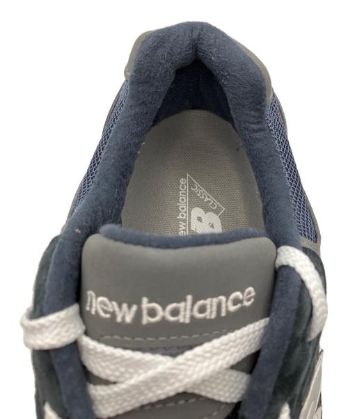 NEW BALANCE（ニューバランス）NEW BALANCE (ニューバランス) 992 ローカットスニーカー ネイビー サイズ:US 9 1/2の古着・服飾アイテム