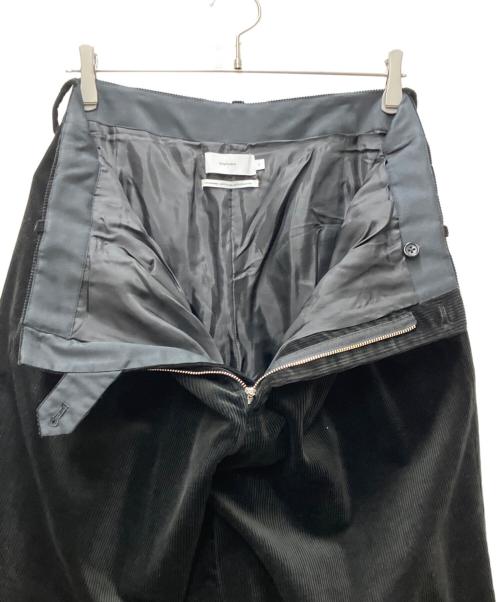 Graphpaper（グラフペーパー）Graphpaper (グラフペーパー) Suvin Corduroy Wide Straight Trousers ブラック サイズ:2の古着・服飾アイテム