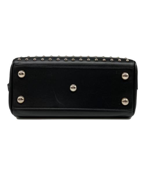 Saint Laurent Paris（サンローランパリ）Saint Laurent Paris (サンローランパリ) ベイビーダッフル スタッズバッグ ブラックの古着・服飾アイテム