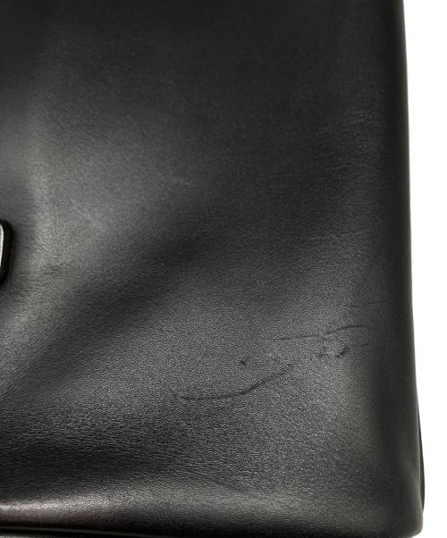 Saint Laurent Paris（サンローランパリ）Saint Laurent Paris (サンローランパリ) ベイビーダッフル スタッズバッグ ブラックの古着・服飾アイテム