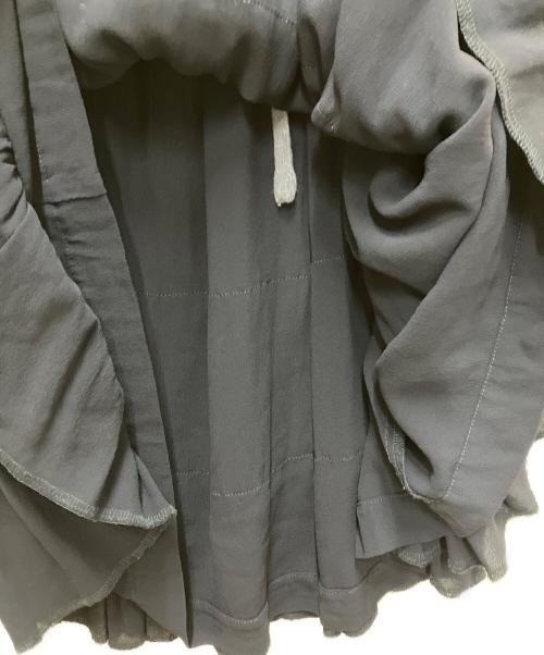 COMME des GARCONS COMME des GARCONS（コムデギャルソン コムデギャルソン）COMME des GARCONS COMME des GARCONS (コムデギャルソン コムデギャルソン) フリルスカート ネイビー サイズ:XSの古着・服飾アイテム