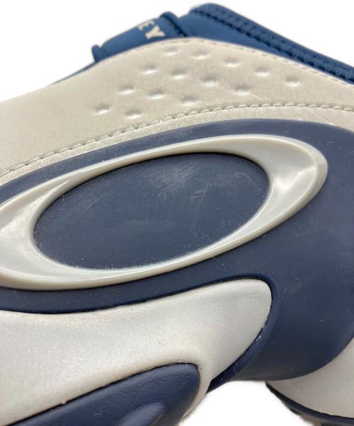 OAKLEY（オークリー）OAKLEY (オークリー) EDGE ICON グレー サイズ:US 10 1/2の古着・服飾アイテム