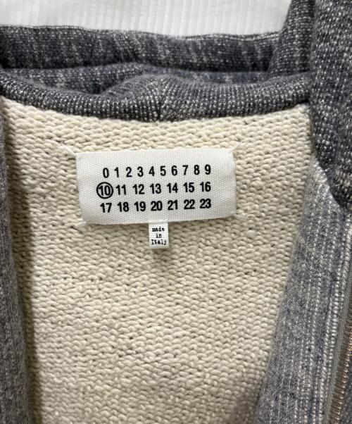 Maison Margiela（メゾンマルジェラ）Maison Margiela (メゾンマルジェラ) バイカラージップフーディ グレー サイズ:48の古着・服飾アイテム