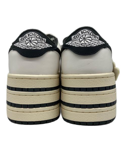 NIKE（ナイキ）NIKE (ナイキ) エア ジョーダン 1 トリプル スタック ホワイト サイズ:US 11 1/2の古着・服飾アイテム