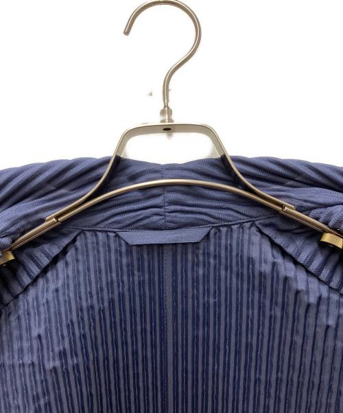 HOMME PLISSE ISSEY MIYAKE（オム プリッセ イッセイ ミヤケ）HOMME PLISSE ISSEY MIYAKE (オム プリッセ イッセイ ミヤケ) TAILORED PLEATS プリーツジャケット ブルー サイズ:2の古着・服飾アイテム