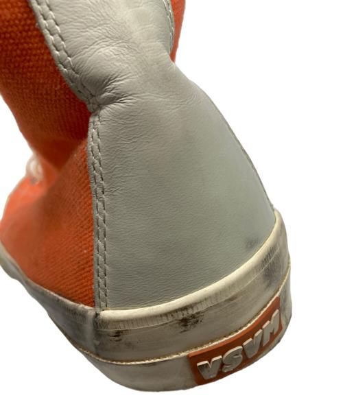 VISVIM（ビズビム）VISVIM (ビズビム) ハイカッットキャンバススニーカー オレンジ サイズ:US9の古着・服飾アイテム