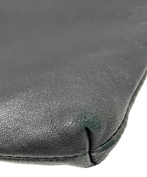 Vivienne Westwood（ヴィヴィアンウエストウッド）Vivienne Westwood (ヴィヴィアンウエストウッド) オーバルロゴレザーショルダーバッグ ブラックの古着・服飾アイテム