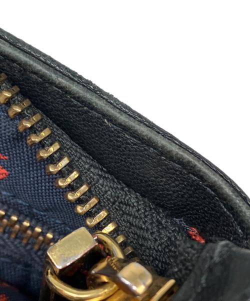 Vivienne Westwood（ヴィヴィアンウエストウッド）Vivienne Westwood (ヴィヴィアンウエストウッド) オーバルロゴレザーショルダーバッグ ブラックの古着・服飾アイテム