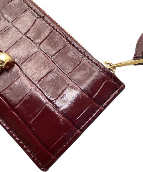 ALEXANDER McQUEEN（アレキサンダーマックイーン）ALEXANDER McQUEEN (アレキサンダーマックイーン) 型押しカードケースホルダー ボルドーの古着・服飾アイテム