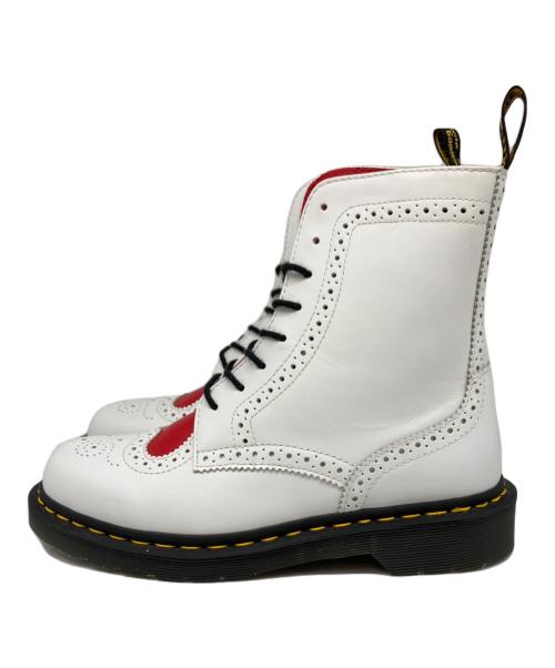 Dr.Martens（ドクターマーチン）Dr.Martens (ドクターマーチン) BENTLEY II HRT BROGUE 8-EYE BOOT W/HEART ホワイト サイズ:US7の古着・服飾アイテム