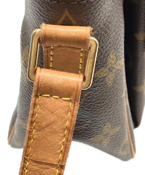 LOUIS VUITTON（ルイ ヴィトン）LOUIS VUITTON (ルイ ヴィトン) ショルダーバッグ ブラウンの古着・服飾アイテム