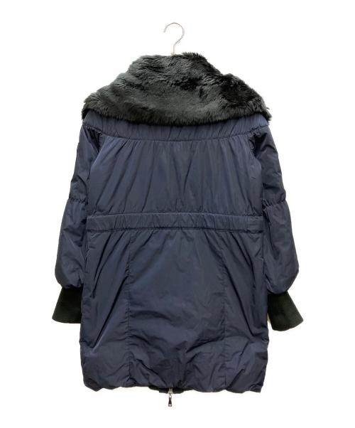 EMPORIO ARMANI（エンポリオ アルマーニ）EMPORIO ARMANI (エンポリオ アルマーニ) インナーファー中綿コート ネイビー サイズ:38の古着・服飾アイテム