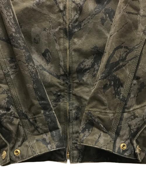 Carhartt WIP（カーハート ワーク イン プログレス）CARHARTT WIP (カーハート ワーク イン プログレス) カモ柄デトロイトジャケット カーキ サイズ:Ｌの古着・服飾アイテム