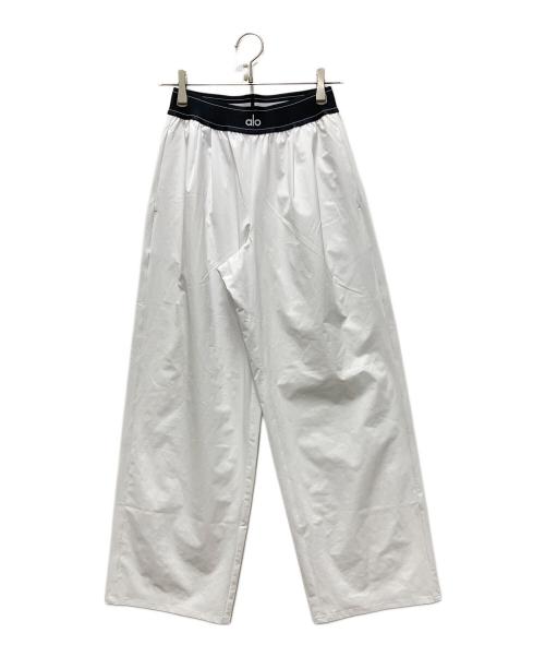 alo yoga（アローヨガ）alo yoga (アローヨガ) Suit Up Trouser ホワイト サイズ:Sの古着・服飾アイテム