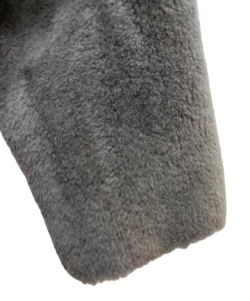 BOTTEGA VENETA（ボッテガベネタ）BOTTEGA VENETA (ボッテガベネタ) ムートンコート グレー×ブラック サイズ:38の古着・服飾アイテム