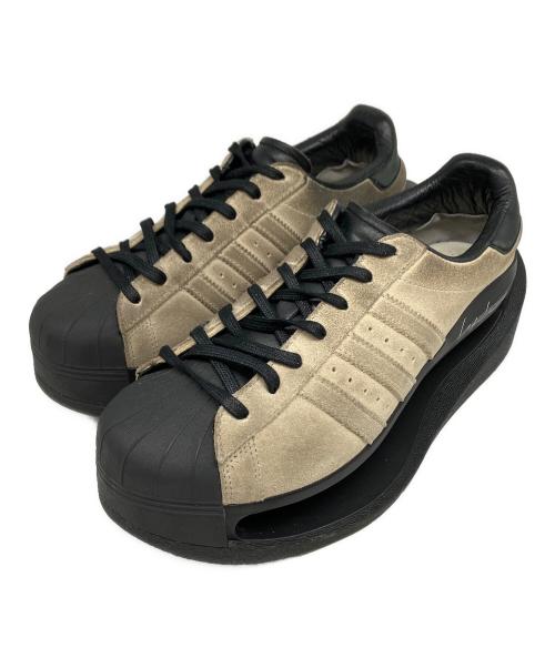 Y-3（ワイスリー）Y-3 (ワイスリー) Gendo Superstar ベージュ サイズ:US 7 1/2の古着・服飾アイテム
