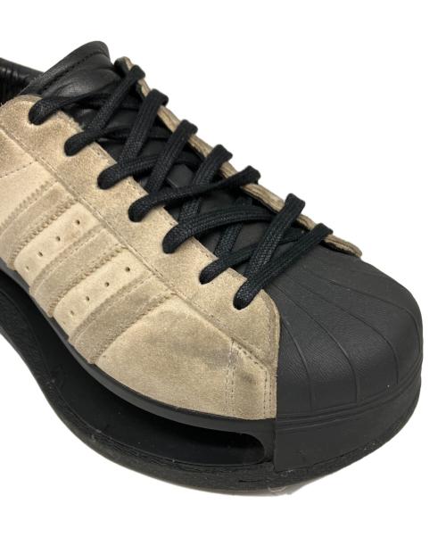 Y-3（ワイスリー）Y-3 (ワイスリー) Gendo Superstar ベージュ サイズ:US 7 1/2の古着・服飾アイテム
