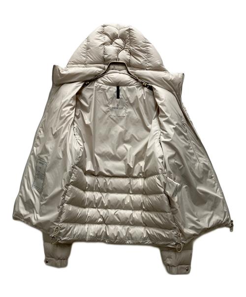 MONCLER（モンクレール）MONCLER (モンクレール) ARNEB ダウンジャケット ホワイト サイズ:2の古着・服飾アイテム
