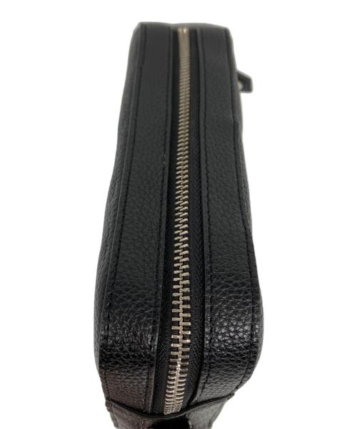 Vivienne Westwood（ヴィヴィアンウエストウッド）Vivienne Westwood (ヴィヴィアンウエストウッド) VEGAN CAMERA BAG ブラックの古着・服飾アイテム
