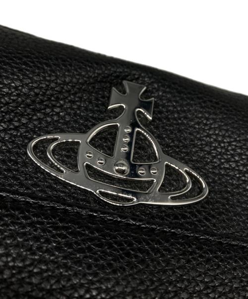 Vivienne Westwood（ヴィヴィアンウエストウッド）Vivienne Westwood (ヴィヴィアンウエストウッド) VEGAN CAMERA BAG ブラックの古着・服飾アイテム