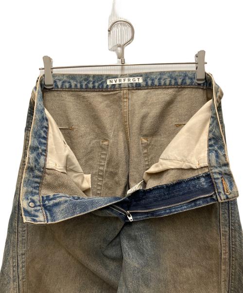 NVRFRGT（ネヴァーフォーゲット）NVRFRGT (ネヴァーフォーゲット) 3D TWIST WIDE LEG JEANS ブルー サイズ:3の古着・服飾アイテム