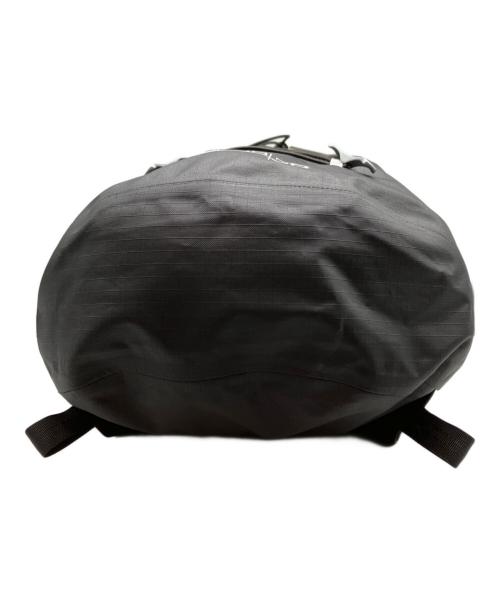 ARC'TERYX（アークテリクス）ARC'TERYX (アークテリクス) ALPHA FL 30 ブラックの古着・服飾アイテム