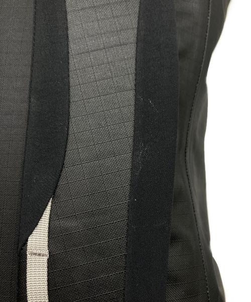 ARC'TERYX（アークテリクス）ARC'TERYX (アークテリクス) ALPHA FL 30 ブラックの古着・服飾アイテム