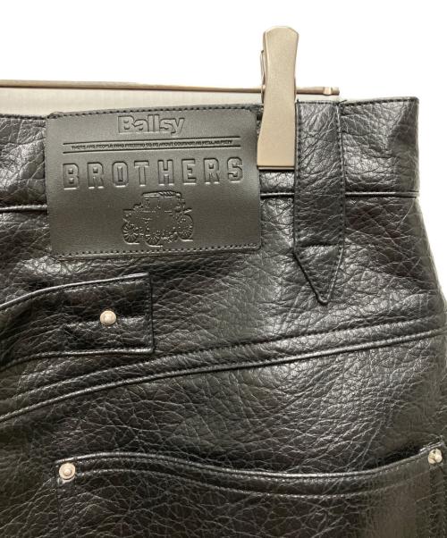 BBALLSY（ボールジィ）bballsy (ボールジィ) Painter Faux Leather Baggy Pants ブラック サイズ:Mの古着・服飾アイテム