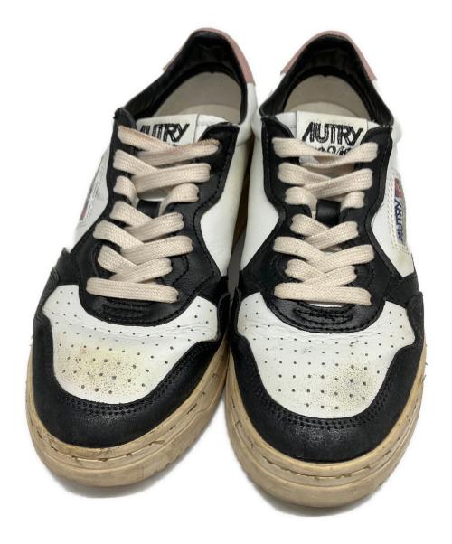 AUTRY（オートリー）AUTRY (オートリー) SUP VINT LOW MAN ホワイト サイズ:40の古着・服飾アイテム