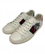 GUCCI×DISNEYグッチ×ディズニー）の古着「三匹の子豚 コラボローカットスニーカー」｜ホワイト