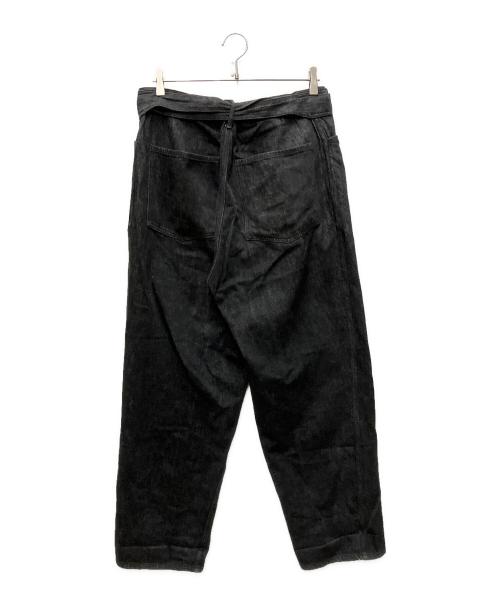 COMOLI（コモリ）COMOLI (コモリ) BELTED DENIM PANTS ブラック サイズ:2の古着・服飾アイテム