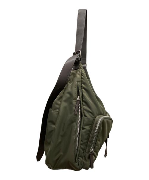 vunque（ブンク）vunque (ブンク) HEY DOUBLE POCKET HOBO オリーブの古着・服飾アイテム