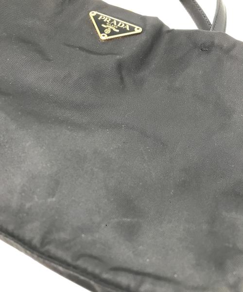 PRADA（プラダ）PRADA (プラダ) ナイロンハンドバッグ ブラックの古着・服飾アイテム