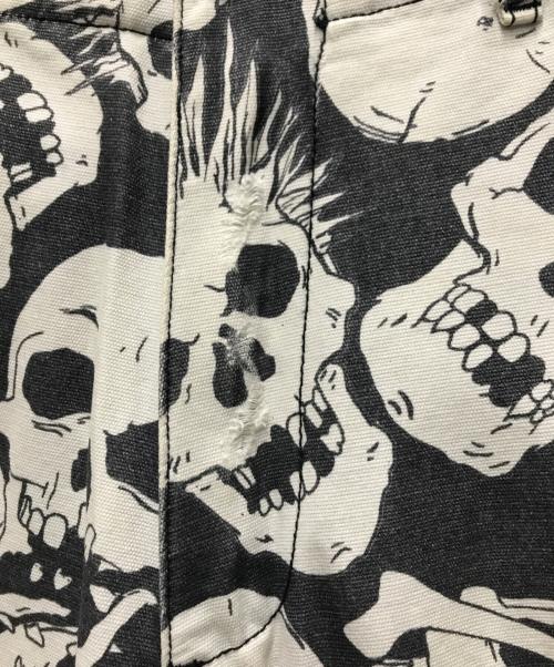 ERL（イーアールエル）ERL (イーアールエル) SKULL CARGO PANTS ホワイト サイズ:Ｍの古着・服飾アイテム