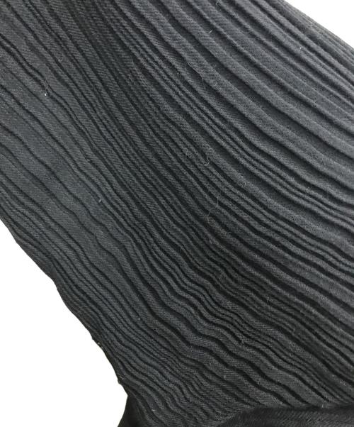 ISSEY MIYAKE（イッセイミヤケ）ISSEY MIYAKE (イッセイミヤケ) プリーツカシュクールジャケット ブラック サイズ:2の古着・服飾アイテム