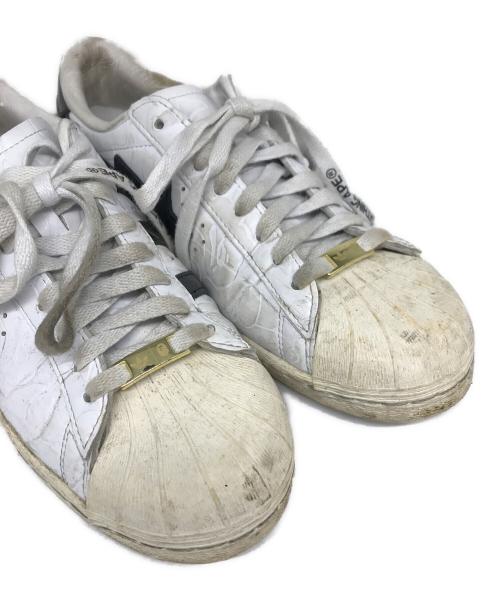 A BATHING APE（アベイシングエイプ）A BATHING APE (アベイシングエイプ) adidas Originals (アディダスオリジナル) Superstar V スニーカー ホワイト サイズ:27㎝の古着・服飾アイテム