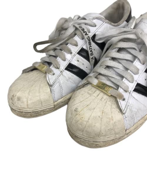 A BATHING APE（アベイシングエイプ）A BATHING APE (アベイシングエイプ) adidas Originals (アディダスオリジナル) Superstar V スニーカー ホワイト サイズ:27㎝の古着・服飾アイテム