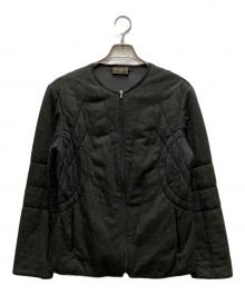 FENDI（フェンディ）の古着「ノーカラーキルティングジャケット」｜グレー